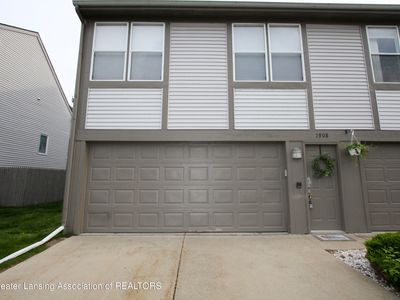 1908 Lourdes Ct #39, Lansing, MI, 48910