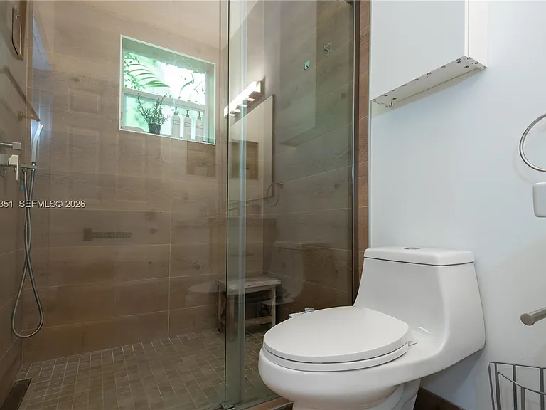 4123 Sapphire Bnd — Photo 44
