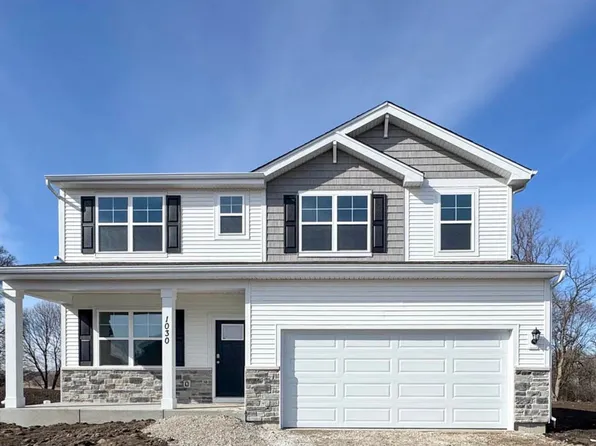 1030 Leeward Ln, Pingree Grove, IL 60140