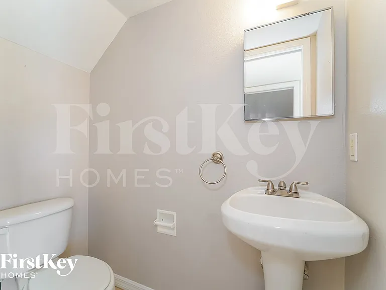 3863 Atwater Dr — Photo 13