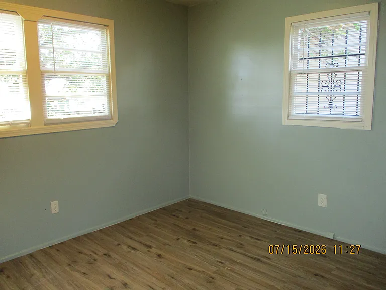 2818 Palm St — Photo 6