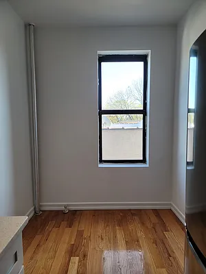 Rented by R New York | media 4