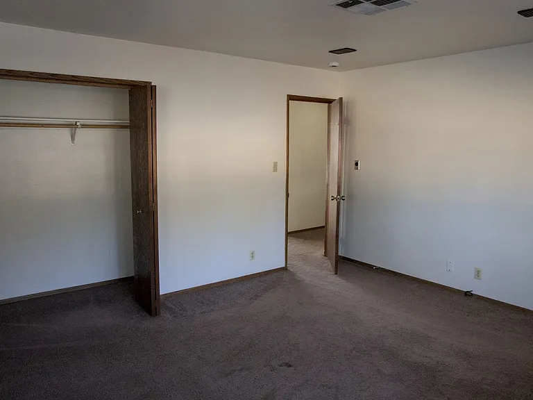 539 Highland Rd #A — Photo 20