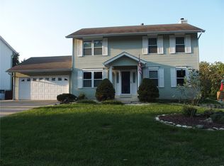 1304 Colby Dr, Saint Peters, MO