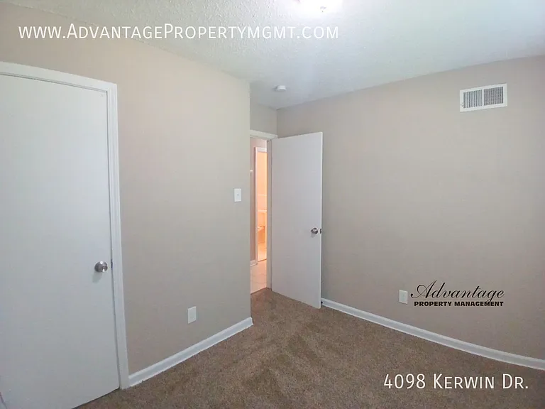 4098 Kerwin Dr — Photo 13