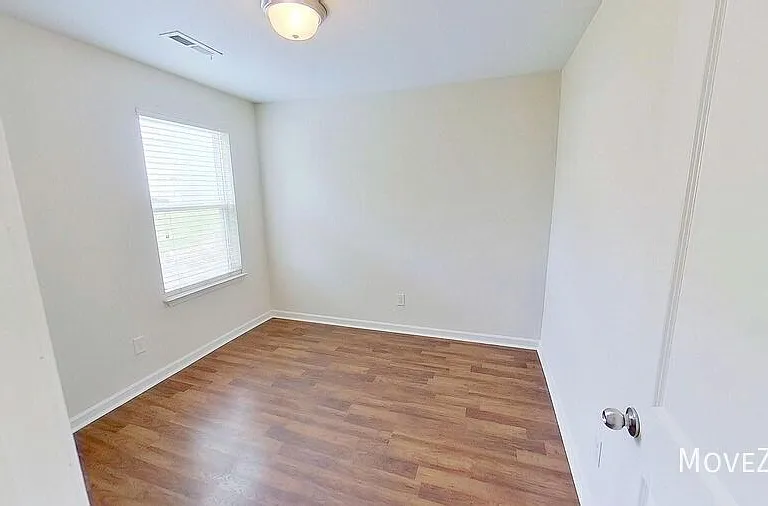 1637 Brownairs Ln — Photo 30