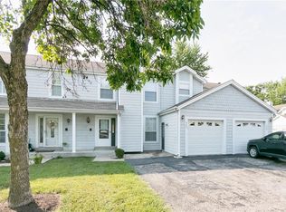 345 Sturbridge Village Dr, Hazelwood, MO 63042