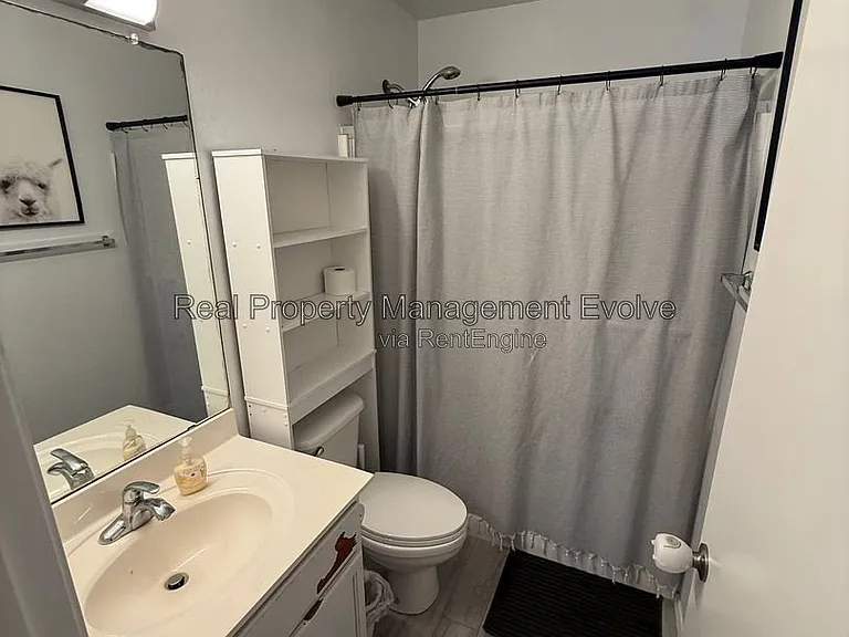 7105 S 251st Dr — Photo 9