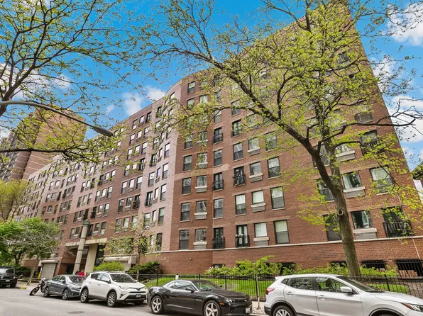 711 W Gordon Ter APT 105, Chicago, IL 60613
