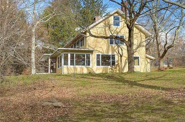 What a fabulous weekend retreat or full time residence. This