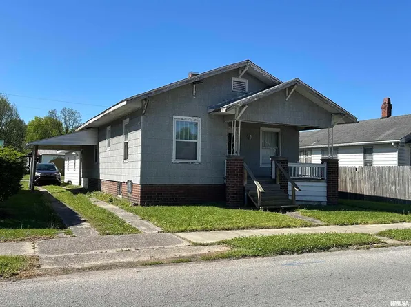 1923 Gartside St, Murphysboro, IL 62966