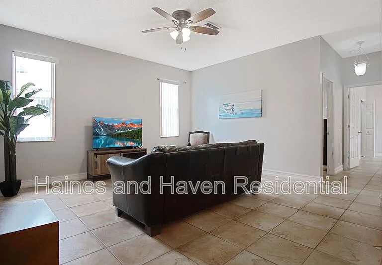 413 Marlberry Leaf Ave — Photo 7