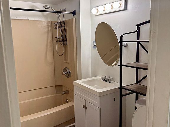 2nd image of 136 Alderman St #3