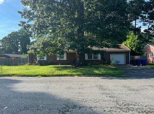 114 Opal Dr, Newport News, VA 23602
