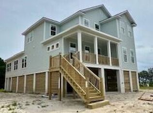 1034 Capersview Ct, Awendaw, SC 29429