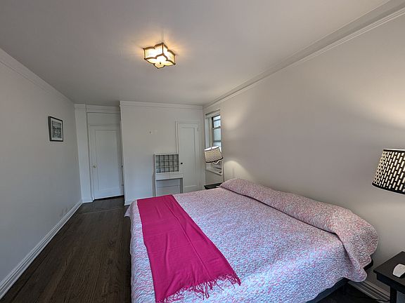 5th image of 49 W 96th St APT 3E