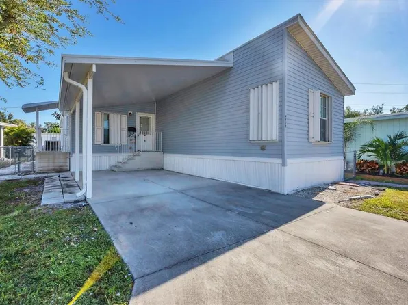 4820 Sea Island Ave, Sarasota, FL 34234