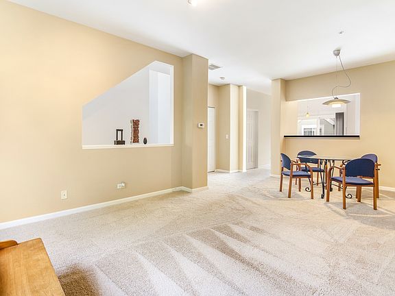 3rd image of 93 Cantal Ct