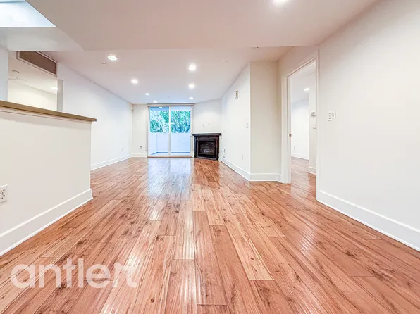 834 N Edinburgh Ave #D108, Los Angeles, CA 90046