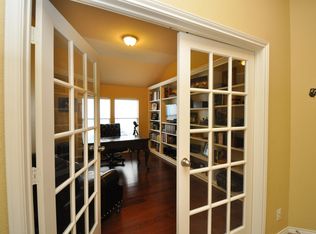 2742 Summit Vw, San Antonio, TX 78261