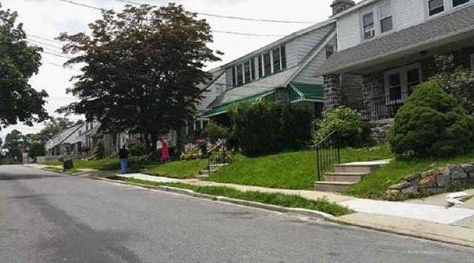 2nd image of 112 Kenmore Rd