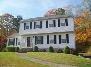 45 Nichols Ave, Shelton, CT 06484