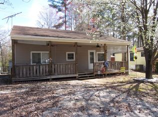257 Boardman Dr, Bracey, VA 23919