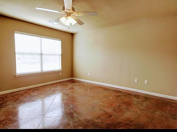4th image of 3101 N 1st St APT 4C