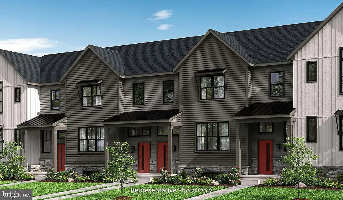 Building Photo - 112 Madison Dr