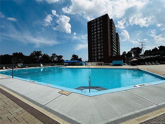 2nd image of 1841 Central Park Ave APT 9N