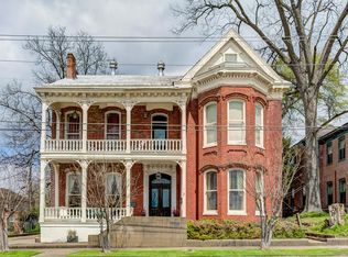 1117 Grove St, Vicksburg, MS 39183