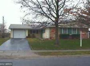 12108 Round Tree Ln, Bowie, MD 20715