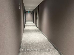 55 Mercer St #518-C01, Toronto, ON M5V 1H2