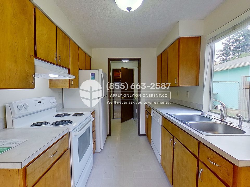 1st image of 13524 120th Ave NE