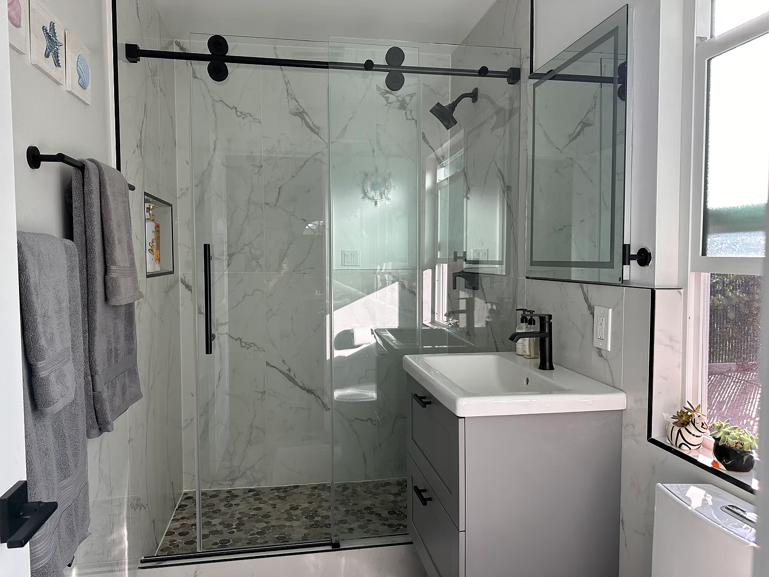 2 bed, 780 sqft, $3,900 — Photo 4