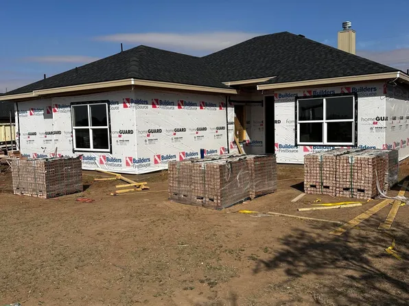 619 Holly St, Levelland, TX 79336