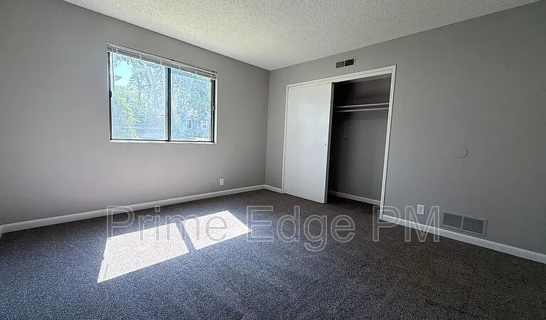 1541 S 21st St #1 — Photo 19