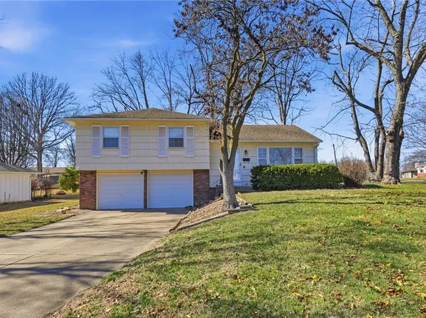 200 SW Yost Ave, Lees Summit, MO 64081