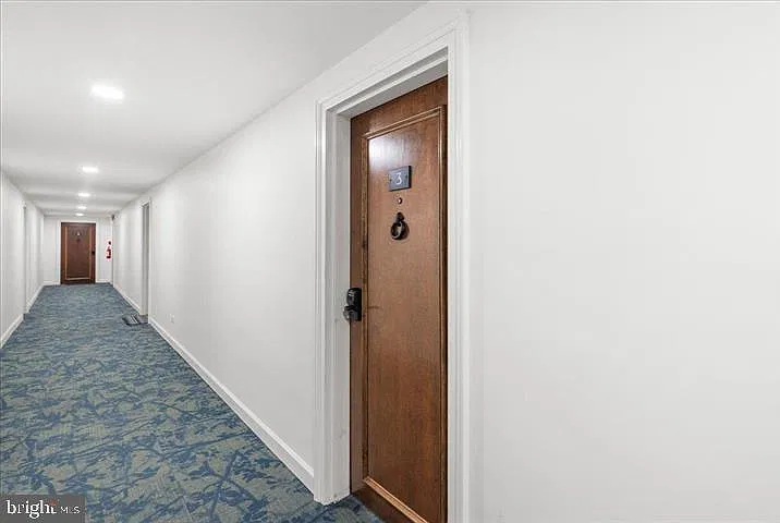 1 bed, 1.0 bath, 598 sqft, $1,650 — Photo 3