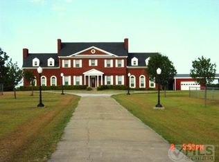 235 Hornik Rd, Ennis, TX 75119