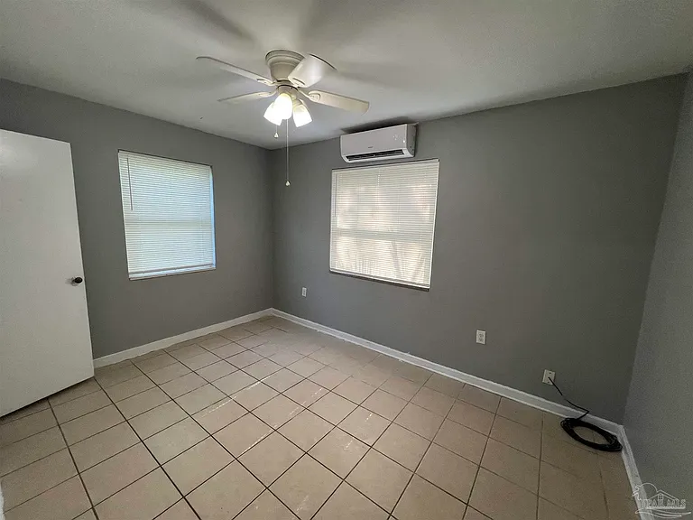 103 Ellinor Ct #B — Photo 8