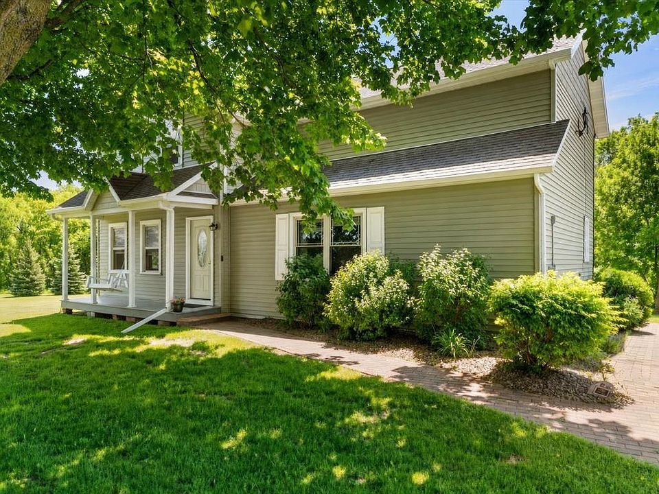 1st image of 200 Haven Ln
