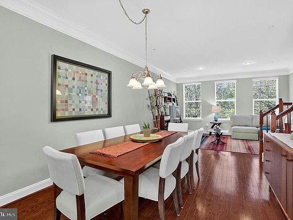 5th image of 6022 Maple Hill Rd