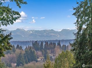 9821 15th Ave Ne, Condominium, Seattle, WA 98125