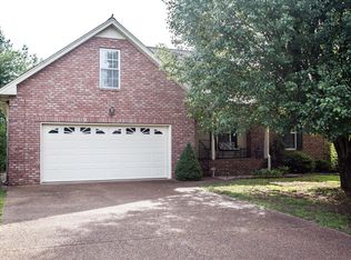 230 Putter Point Dr, Gallatin, TN 37066