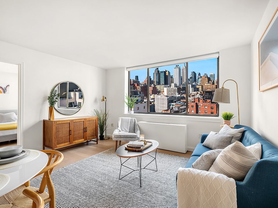 1st image of 250 W 19th St APT 8g