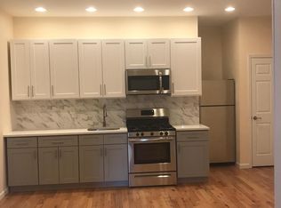 7350 71st St #1B, Glendale, NY 11385