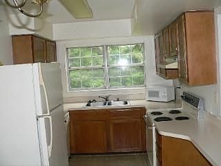 3rd image of 12260 Stevenson Ct