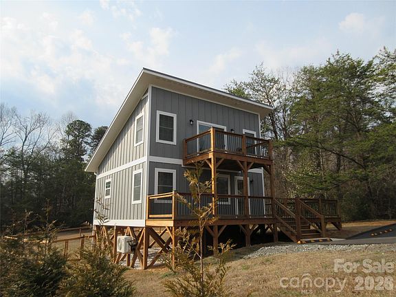 5th image of 104 Perennial Gardens Ln