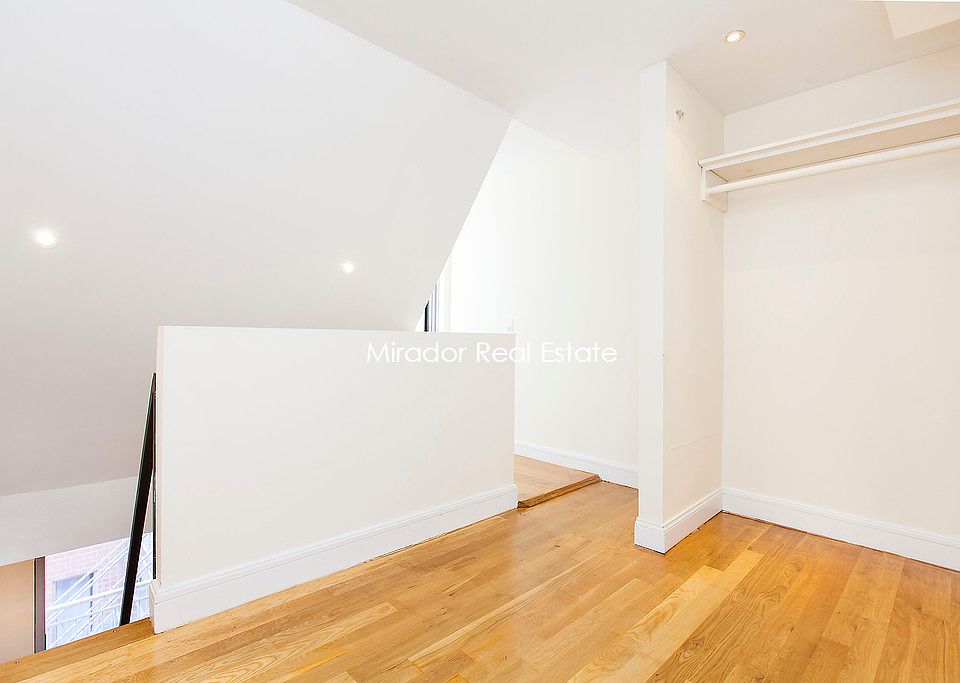 1st image of 636 E 11th St APT 1B